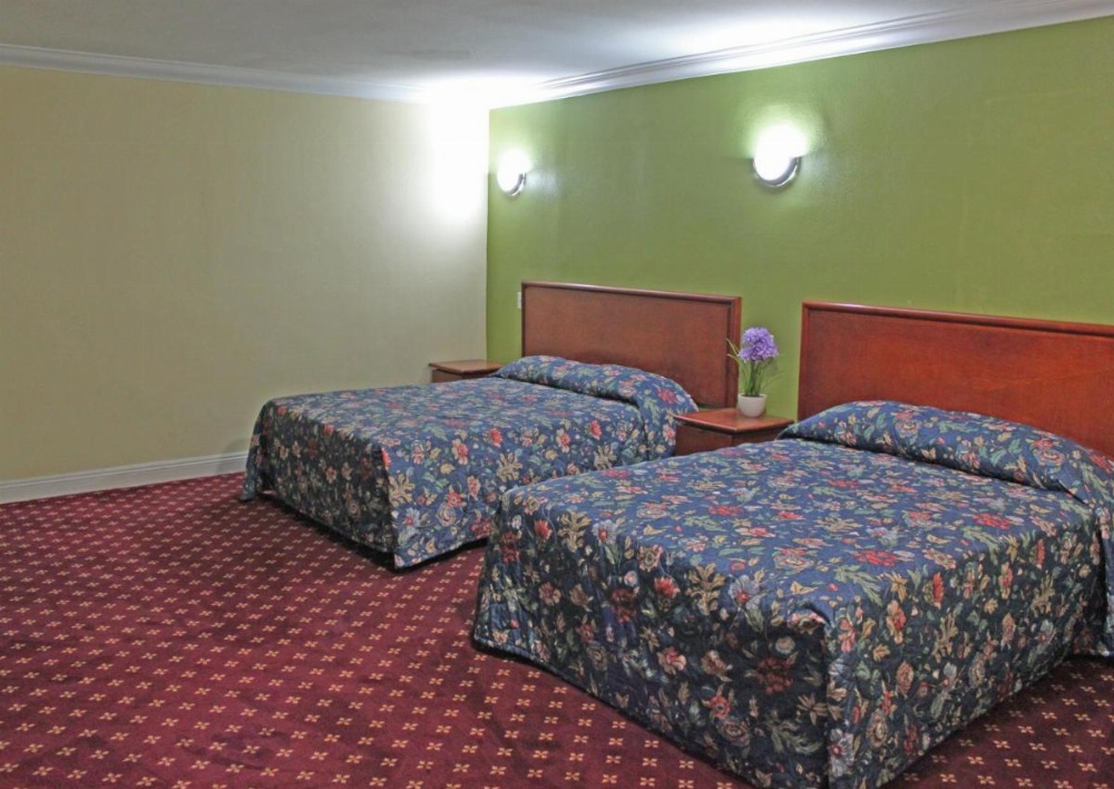 Room image 2